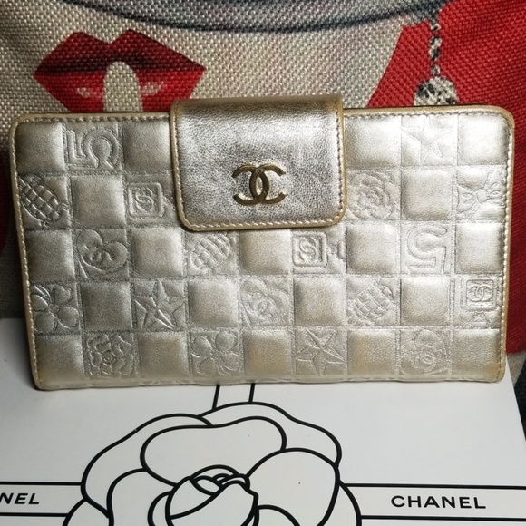 CHANEL Accessories - Authentic Chanel wallet